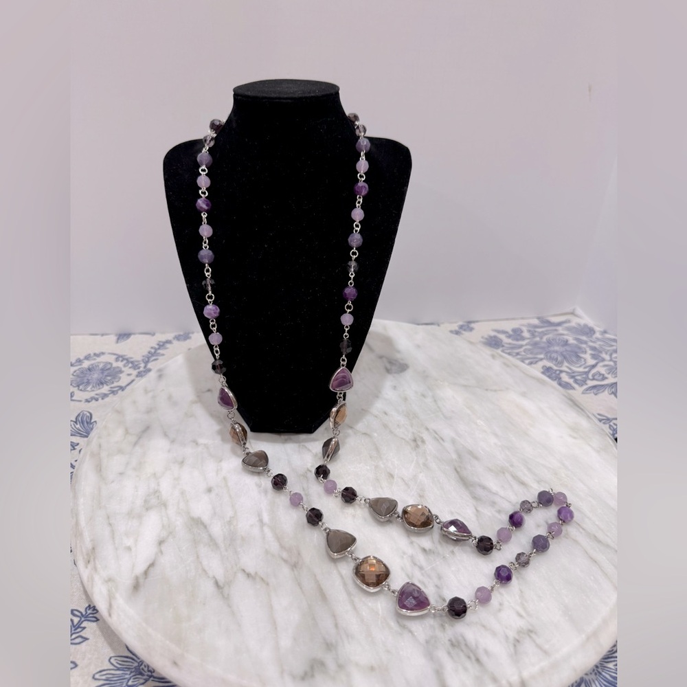 Elegant Purple and Brown Beaded Necklace - Picture 2 of 4